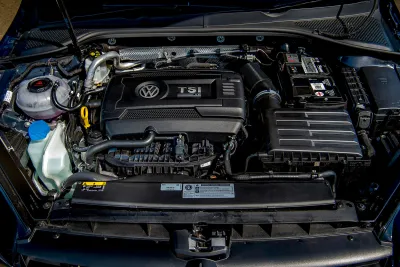 Golf R